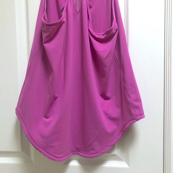 💗SEE VIDEO!💗 Cute Titika Strappy Pink Tank - Picture 9 of 9